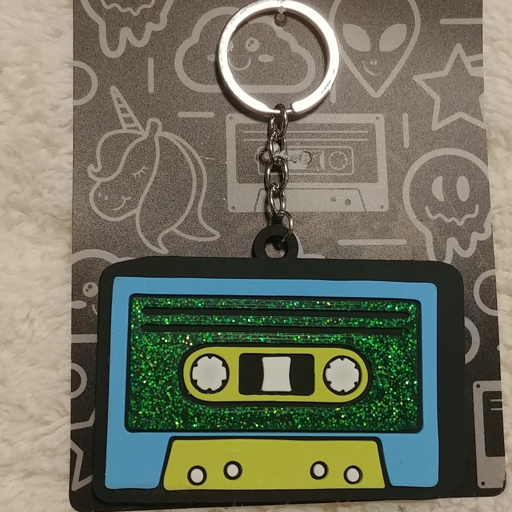 🎉2/$16 NWT Cassette Tape Keychain